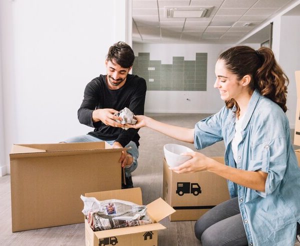שירותי הובלות ברהט והסביבה WEMOVING בכל שעה ביום ובפריסה ארצית